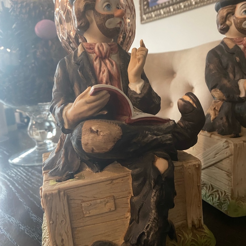 VTG WILLIE THE WHISTLER BISQUES PORCELAIN